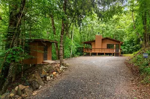 33 Hundred Acre Woods Dr, Murphy, NC 28906 - Photo 2