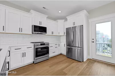 128 Sea Oaks Court, North Topsail Beach, NC 28460 - Photo 22