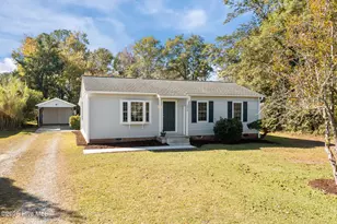 2859 Easy St, Newport, NC 28570 - Photo 1