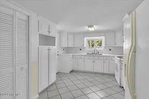 170 Loop Rd, Burgaw, NC 28425 - Photo 14