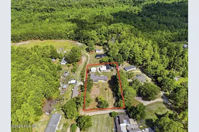 170 Loop Road, Burgaw, NC 28425 - Photo 2