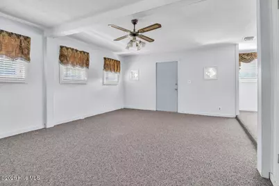 170 Loop Road, Burgaw, NC 28425 - Photo 10