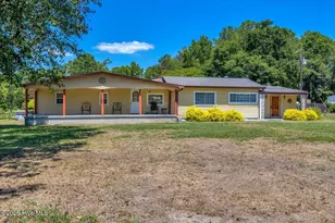 170 Loop Rd, Burgaw, NC 28425 - Photo 4