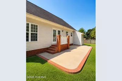1108 Quarterpath Drive, Winterville, NC 28590 - Photo 2