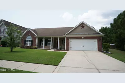 147 Moonstone Court, Jacksonville, NC 28546 - Photo 2