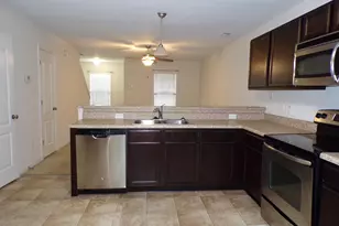 130 Glen Cannon Drive, Jacksonville, NC 28546 - Photo 4