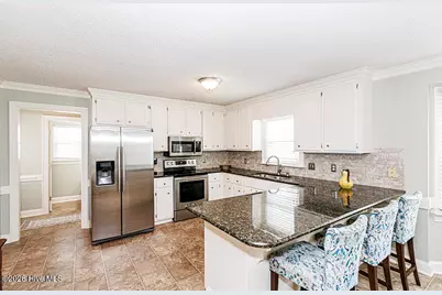 3913 Hampton Drive, Rocky Mount, NC 27803 - Photo 2