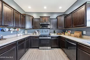 123 Cherry Grove Dr, Richlands, NC 28574 - Photo 16