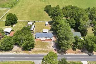 8861 Hasty Rd, Laurinburg, NC 28352 - Photo 4