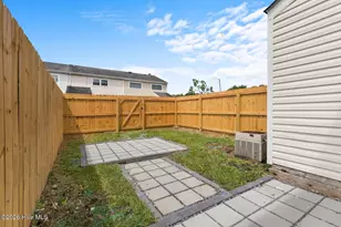 211 Myrtlewood Ct, Jacksonville, NC 28546 - Photo 18
