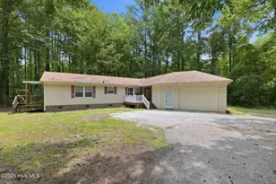 3800 Frances Ave, New Bern, NC 28562 - Photo 1
