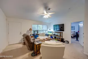 4420 Jay Bird Cir, Wilmington, NC 28412 - Photo 6