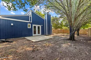 200 W Saltwood Pl, Jacksonville, NC 28540 - Photo 42