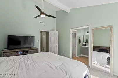 200 W Saltwood Place, Jacksonville, NC 28540 - Photo 34