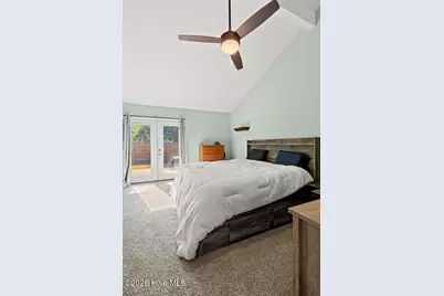 200 W Saltwood Place, Jacksonville, NC 28540 - Photo 32