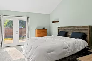 200 W Saltwood Pl, Jacksonville, NC 28540 - Photo 32