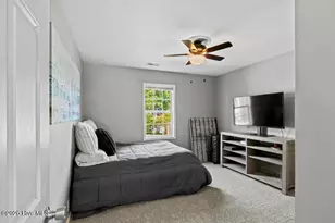200 W Saltwood Pl, Jacksonville, NC 28540 - Photo 28