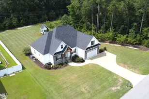 305 Summerfield Dr, Pikeville, NC 27863 - Photo 4