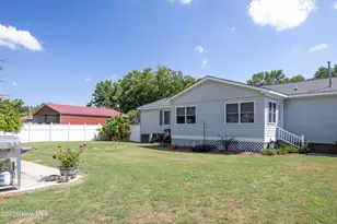 250 Beulah Rd, Clinton, NC 28328 - Photo 32