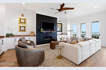 402 Kensington Place, Newport, NC 28570 - Photo 6