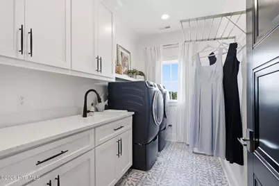 402 Kensington Place, Newport, NC 28570 - Photo 30