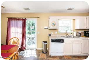 2402 Bloomsbury Ct, Wilmington, NC 28411 - Photo 6