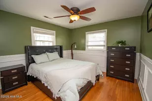310 Holly Ln, Cape Carteret, NC 28584 - Photo 32