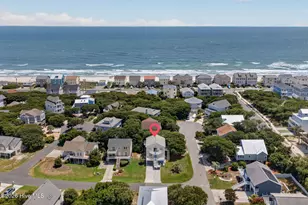 21 S Oak Dr, Surf City, NC 28445 - Photo 4