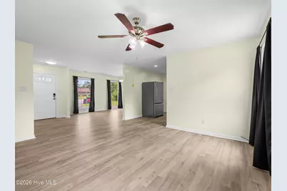 103 Oakwood Court, Jacksonville, NC 28546 - Photo 16