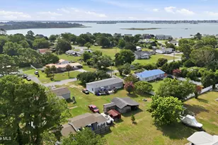 208 Easy St, Cape Carteret, NC 28584 - Photo 44