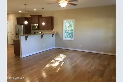 748 Chadwick Shores Drive, Sneads Ferry, NC 28460 - Photo 2