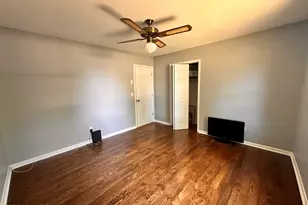 1506 E Oak Island Dr, Oak Island, NC 28465 - Photo 26