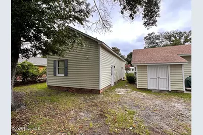 1506 E Oak Island Drive, Oak Island, NC 28465 - Photo 8