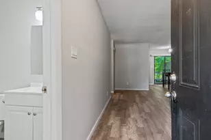 18 S Onsville Pl, Jacksonville, NC 28546 - Photo 2