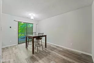 18 S Onsville Pl, Jacksonville, NC 28546 - Photo 6