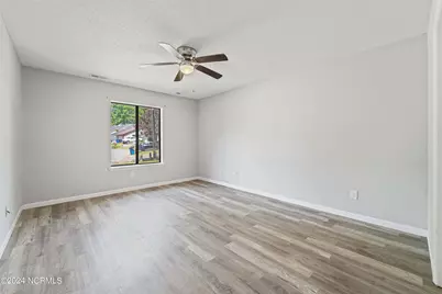 18 S Onsville Place, Jacksonville, NC 28546 - Photo 10
