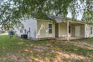 2552 Saddleback Dr, Winterville, NC 28590 - Photo 2