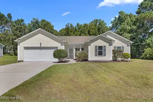 110 S Stone Dr, Sneads Ferry, NC 28460 - Photo 1
