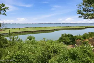 142 Oakleaf Dr, Pine Knoll Shores, NC 28512 - Photo 4