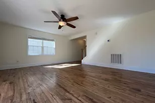117 Lightwater Dr, Aberdeen, NC 28315 - Photo 4