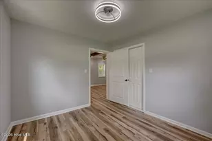 614 W Thurman Rd, New Bern, NC 28562 - Photo 14