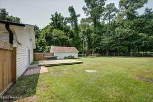 614 W Thurman Rd, New Bern, NC 28562 - Photo 40