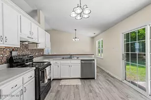 109 Ellen Ct, Jacksonville, NC 28540 - Photo 12