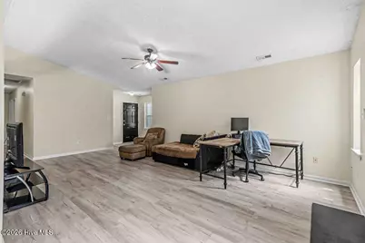 109 Ellen Court, Jacksonville, NC 28540 - Photo 6