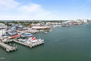 812 Shepard St, Morehead City, NC 28557 - Photo 16