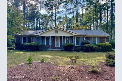 1003 Robinwood Road, Aberdeen, NC 28315 - Photo 2