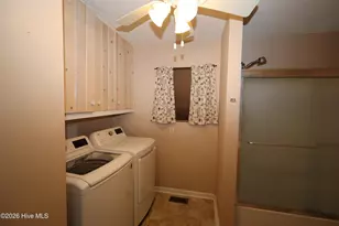 2306 Ocean Dr, Emerald Isle, NC 28594 - Photo 22