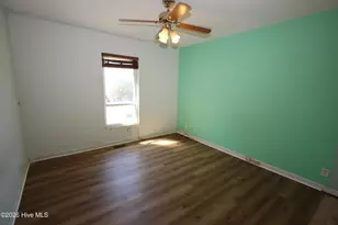 2306 Ocean Dr, Emerald Isle, NC 28594 - Photo 20