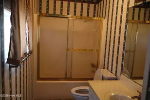 2306 Ocean Dr, Emerald Isle, NC 28594 - Photo 34