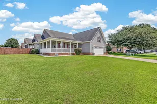 109 Joshua Norman Dr, New Bern, NC 28562 - Photo 2